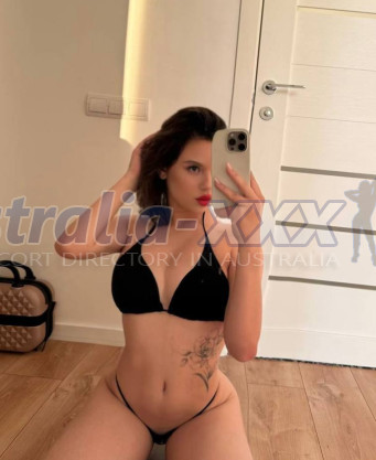 Photo escort girl Arina: the best escort service