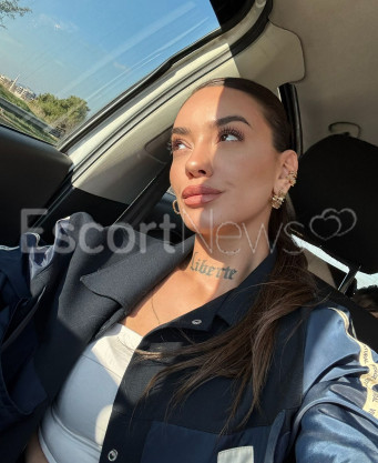 Photo escort girl ALMINA: the best escort service