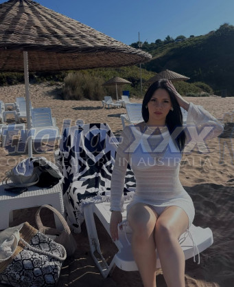 Photo escort girl Zeynep: the best escort service