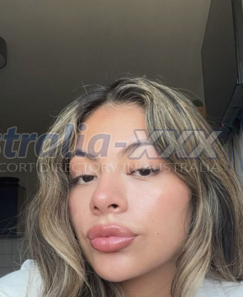 Photo escort girl Martina: the best escort service