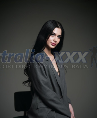 Photo escort girl Sevilayy: the best escort service