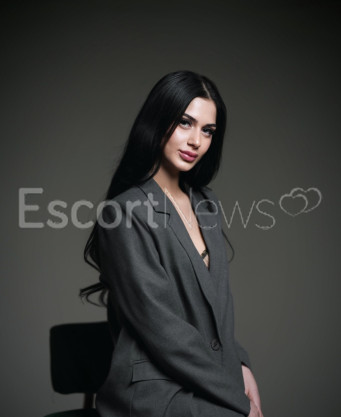 Photo escort girl Sevilayy: the best escort service