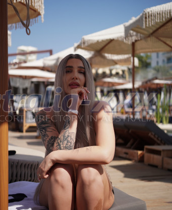 Photo escort girl Mira: the best escort service