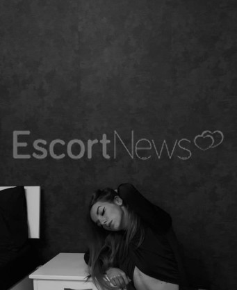 Photo escort girl Adriana: the best escort service