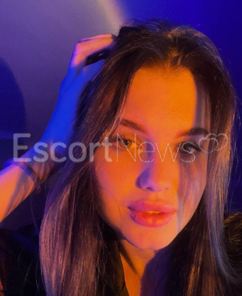 Photo escort girl Lili: the best escort service