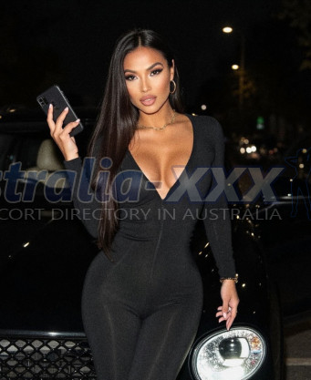 Photo escort girl Linsha: the best escort service