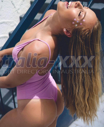 Photo escort girl Aria: the best escort service