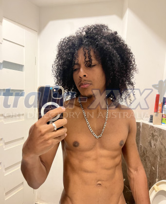 Photo escort girl Sneyder: the best escort service