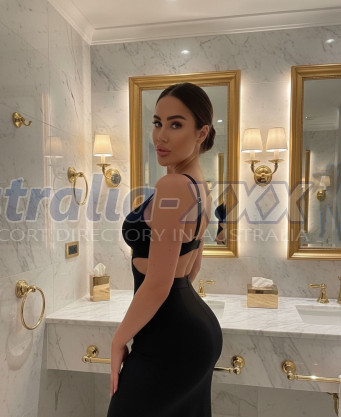 Photo escort girl Adriana: the best escort service