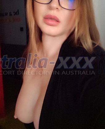 Photo escort girl Emily: the best escort service
