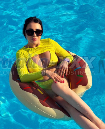 Photo escort girl Alice: the best escort service