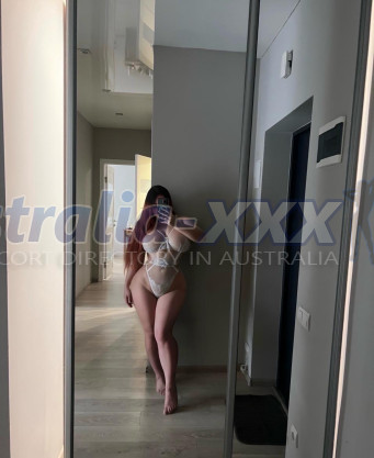 Photo escort girl Mila: the best escort service