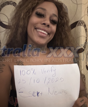 Photo escort girl Selina Martinez: the best escort service