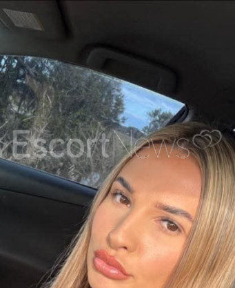 Photo escort girl Flora: the best escort service