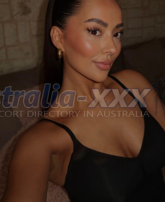 Photo escort girl Ayla: the best escort service