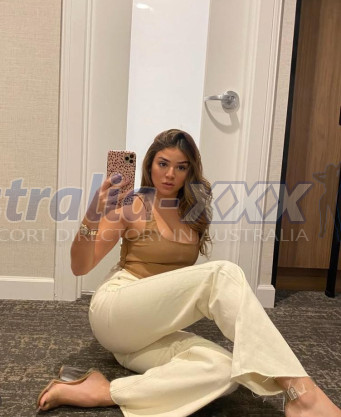 Photo escort girl Selin: the best escort service