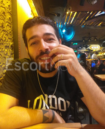 Photo escort girl Batuhan: the best escort service