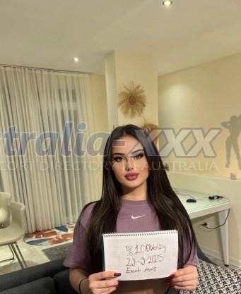 Photo escort girl sevcan : the best escort service