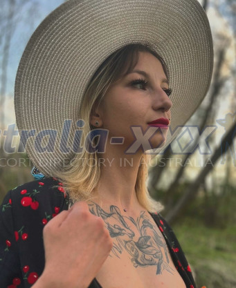 Photo escort girl Alya: the best escort service