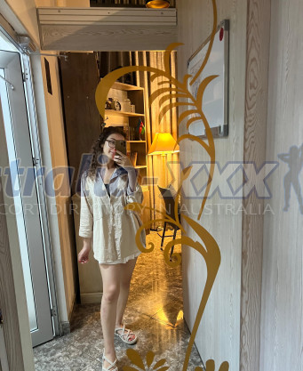 Photo escort girl Oksana: the best escort service