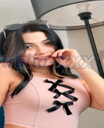 Photo escort girl Shalini Agarwal: the best escort service