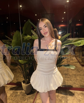 Photo escort girl Aleyna: the best escort service