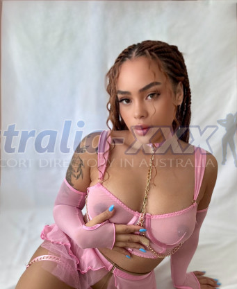 Photo escort girl Zoe Valentino : the best escort service