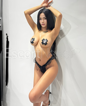Photo escort girl Sofia: the best escort service