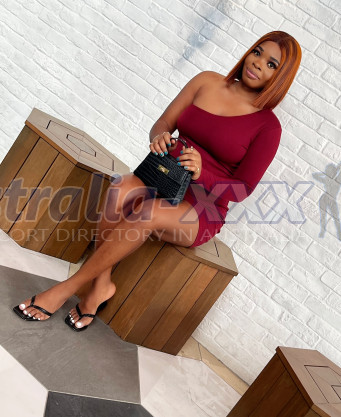 Photo escort girl Solana_Shine: the best escort service