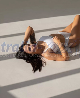 Photo escort girl Dina: the best escort service