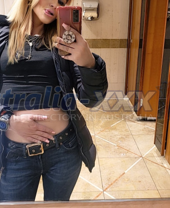 Photo escort girl Julia: the best escort service