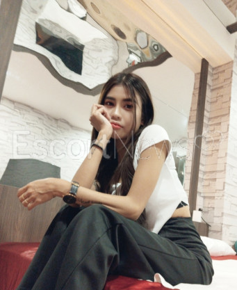 Photo escort girl Natasha: the best escort service