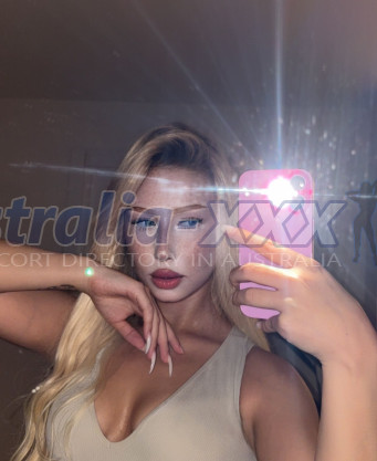 Photo escort girl Aleyna: the best escort service