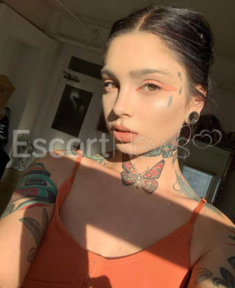 Photo escort girl Bella: the best escort service