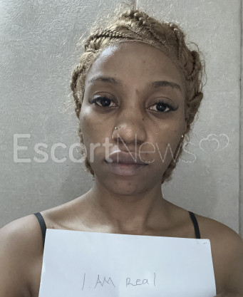 Photo escort girl Luzinda : the best escort service
