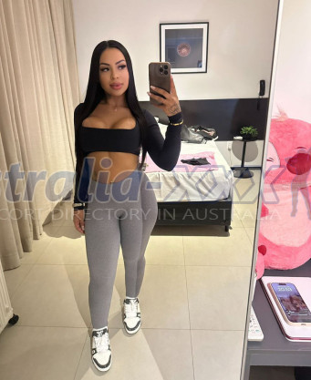 Photo escort girl Yris : the best escort service