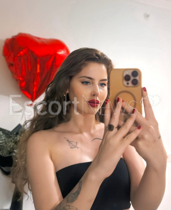 Photo escort girl Bensu: the best escort service