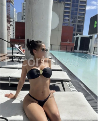 Photo escort girl Zoe: the best escort service