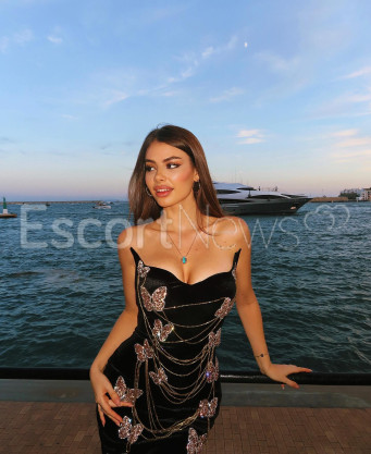 Photo escort girl Amelia: the best escort service