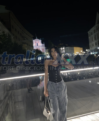 Photo escort girl Sarah: the best escort service