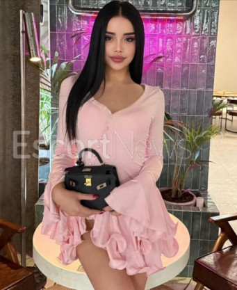 Photo escort girl Maya: the best escort service