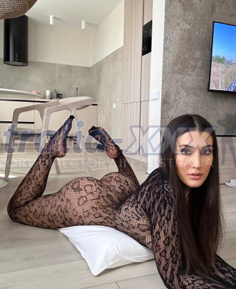 Photo escort girl LahuzaCyp : the best escort service