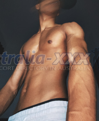 Photo escort girl Moo: the best escort service