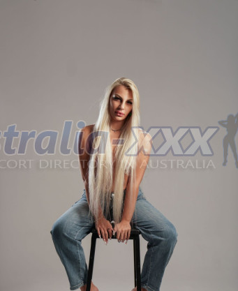 Photo escort girl Natasha: the best escort service