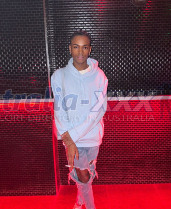 Photo escort girl Marvin: the best escort service