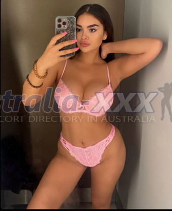 Photo escort girl Kira: the best escort service