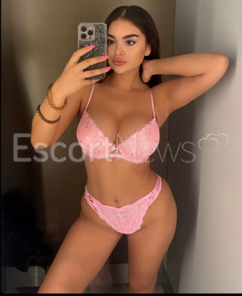 Photo escort girl Kira: the best escort service