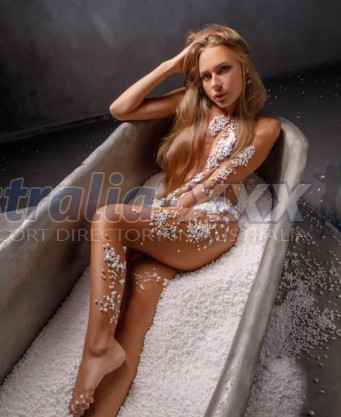 Photo escort girl Milena: the best escort service