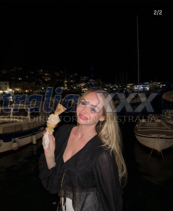 Photo escort girl Rosalizmir l: the best escort service