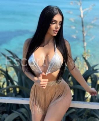 Photo escort girl Elina: the best escort service